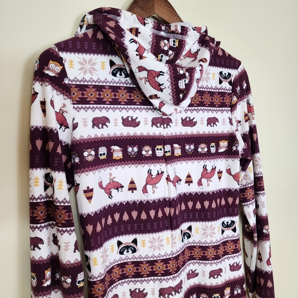 Cabin Fever Boho Tribal Onesie Pajamas Sz Small Stripe Animal Print Fox Owl Bear - Picture 8 of 10